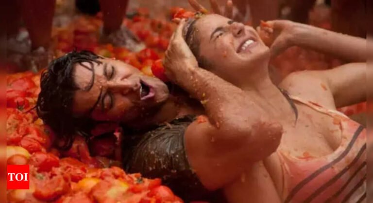 Tomatoes Craze and the Iconic 'Zindagi Na Milegi Dobara' Connection
