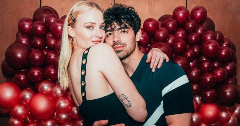 Both sophie turner and joe jonas to blame for broken marriage insiders say the spark faded.